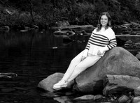 12_01_24_32 bw